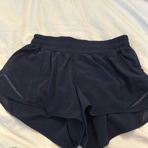 Navy Blue lululemon hotty hot shorts low rise in size 4 2.5 length